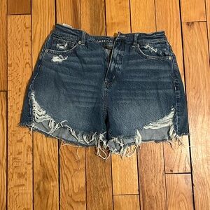 American Eagle mom shorts
